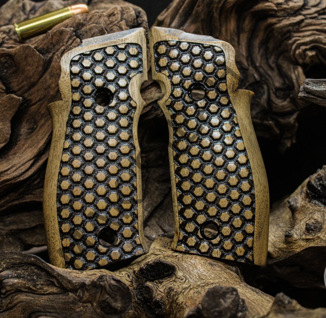 Sig Sauer X5 X6 Petek Motif Ceviz Ahşap Silah Kabze