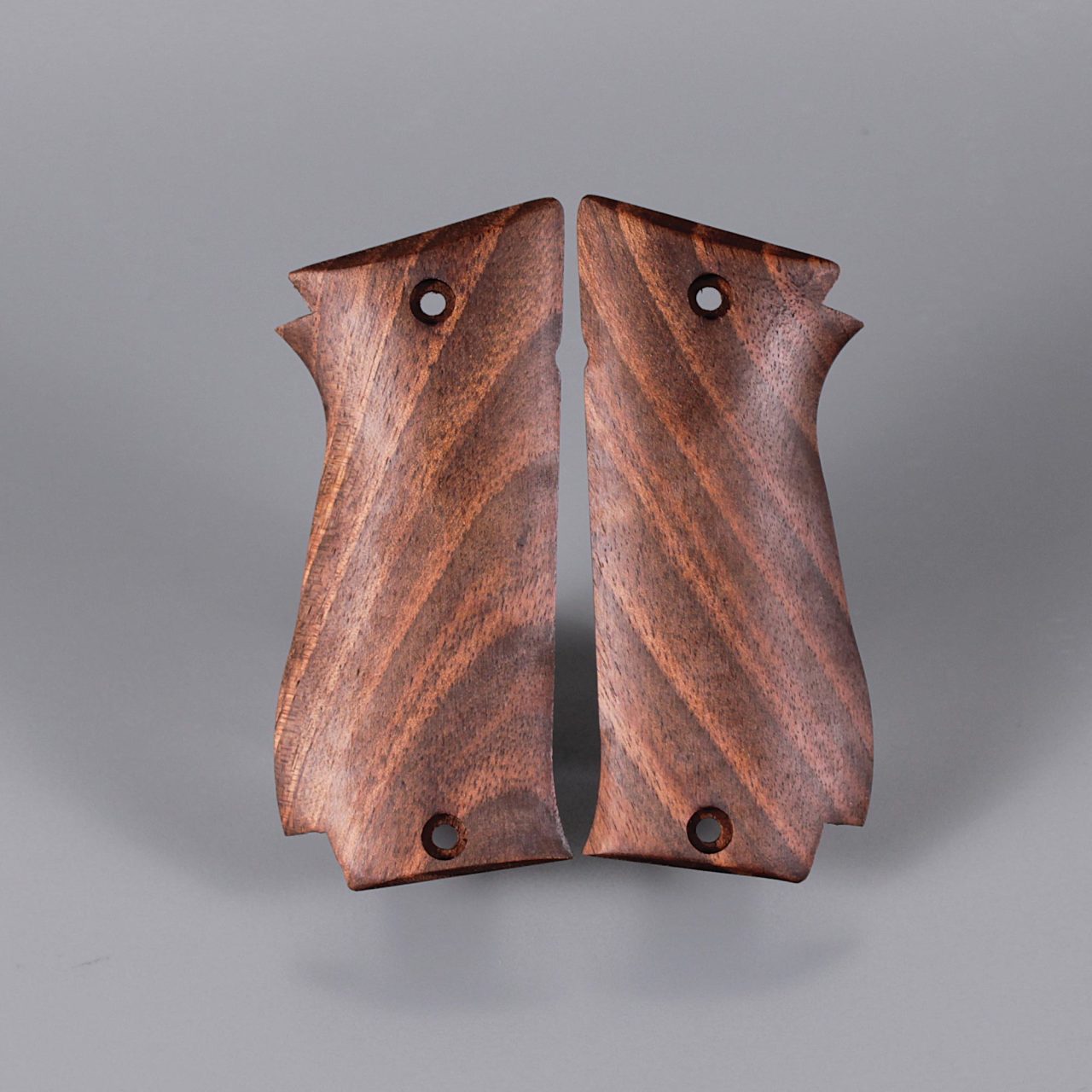 Sar Arms K2 45 Kök Ceviz Ahşap Silah Kabze