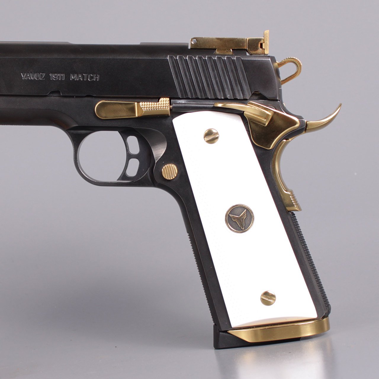 Yavuz 1911 Beyaz Metal Kurt 1911 Beyaz Akrilik Silah Kabze