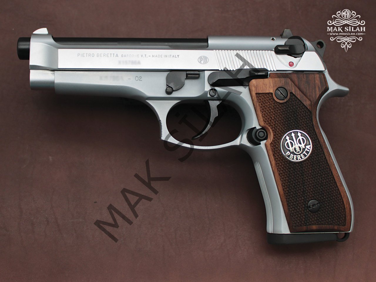 Beretta 92FS // Beyaz Krom Kaplama,Parçalar Siyah Krom