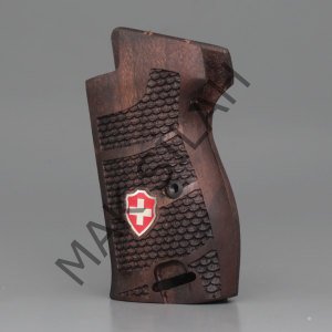 Sig P 210 Ortapedik Halkalı Beyaz Metal Kalkan Haç Mineli Balık Pulu Motif Ceviz Ahşap Silah Kabze