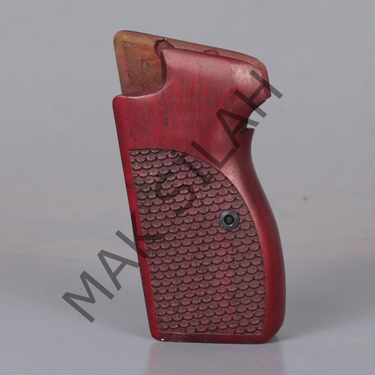 Sig P 210 Ortapedik Halkasız Red Balık Pulu Ceviz Ahşap Silah Kabze