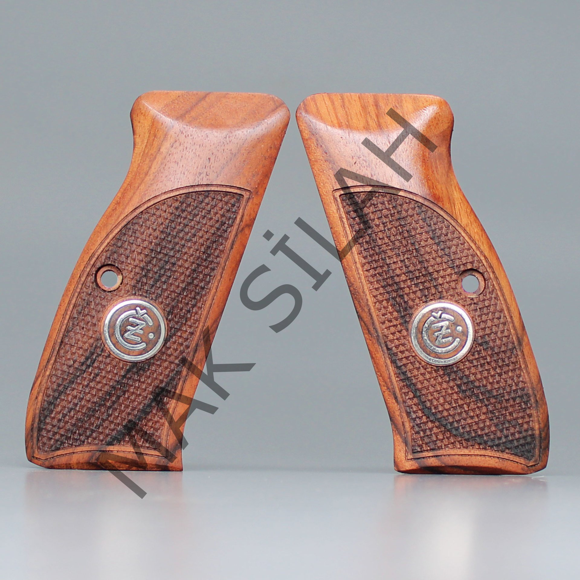 Cz 75 B Sarı Metal Cz Arma Balık Pulu Ceviz Ahşap Silah Kabze