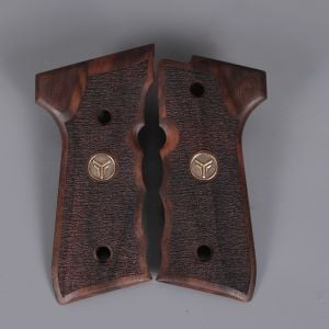 Yavuz 16 Sarı Metal Kurt Tarama Motif Ceviz Ahşap Silah Kabze