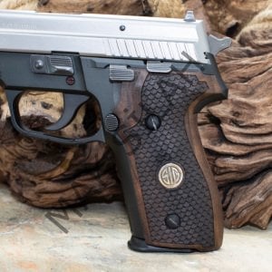 Sig Sauer P 228 P 229 Sarı Metal Arma Sig Balık Pulu Motif Ceviz Ahşap Silah Kabze