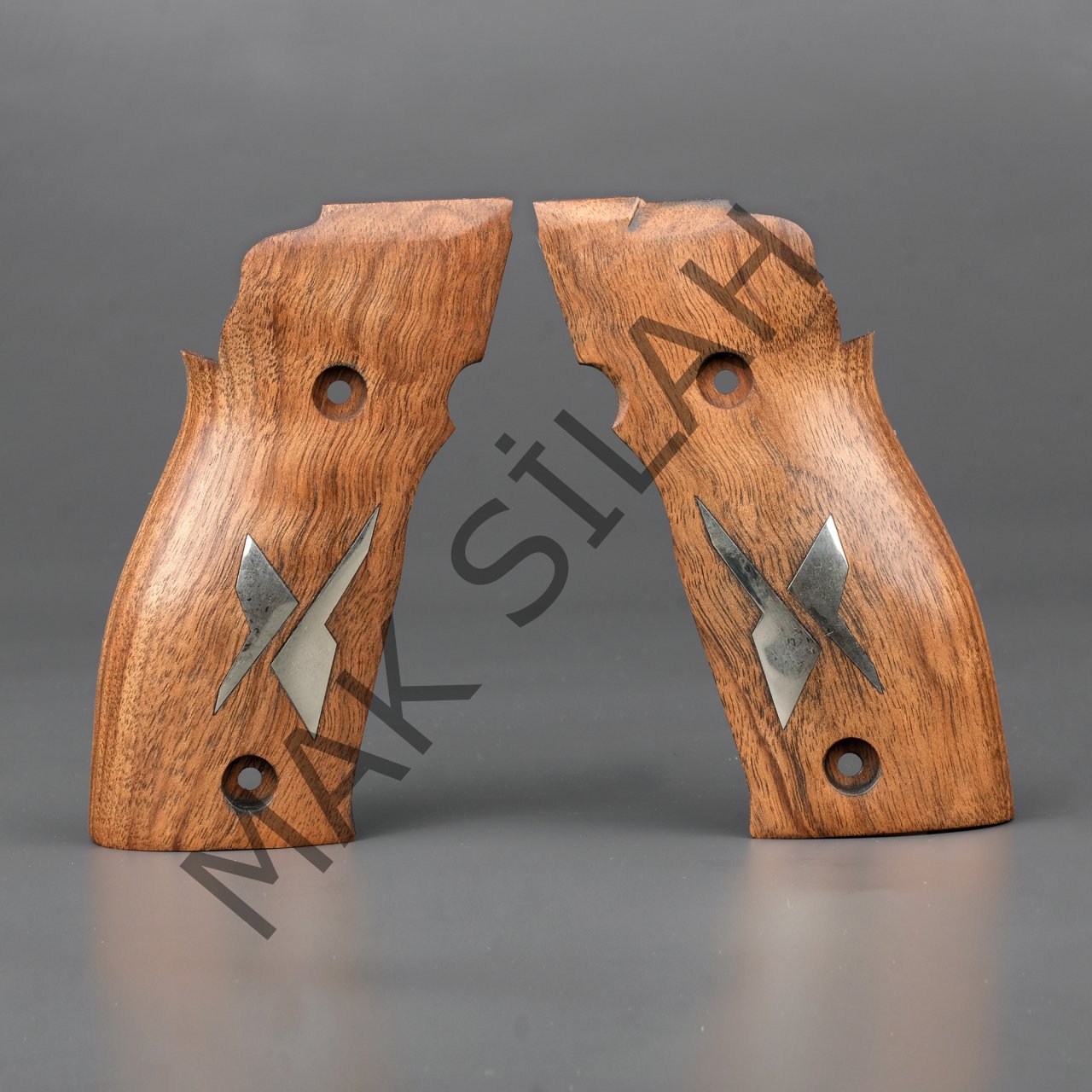 Sig Sauer X5 X6 Beyaz Metal Bumerang Kök Ceviz Ahşap Silah Kabze